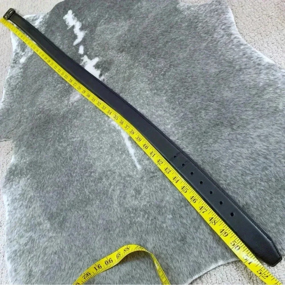 Columbia Sportswear Vegan Leather Belt - Picture 12 of 12